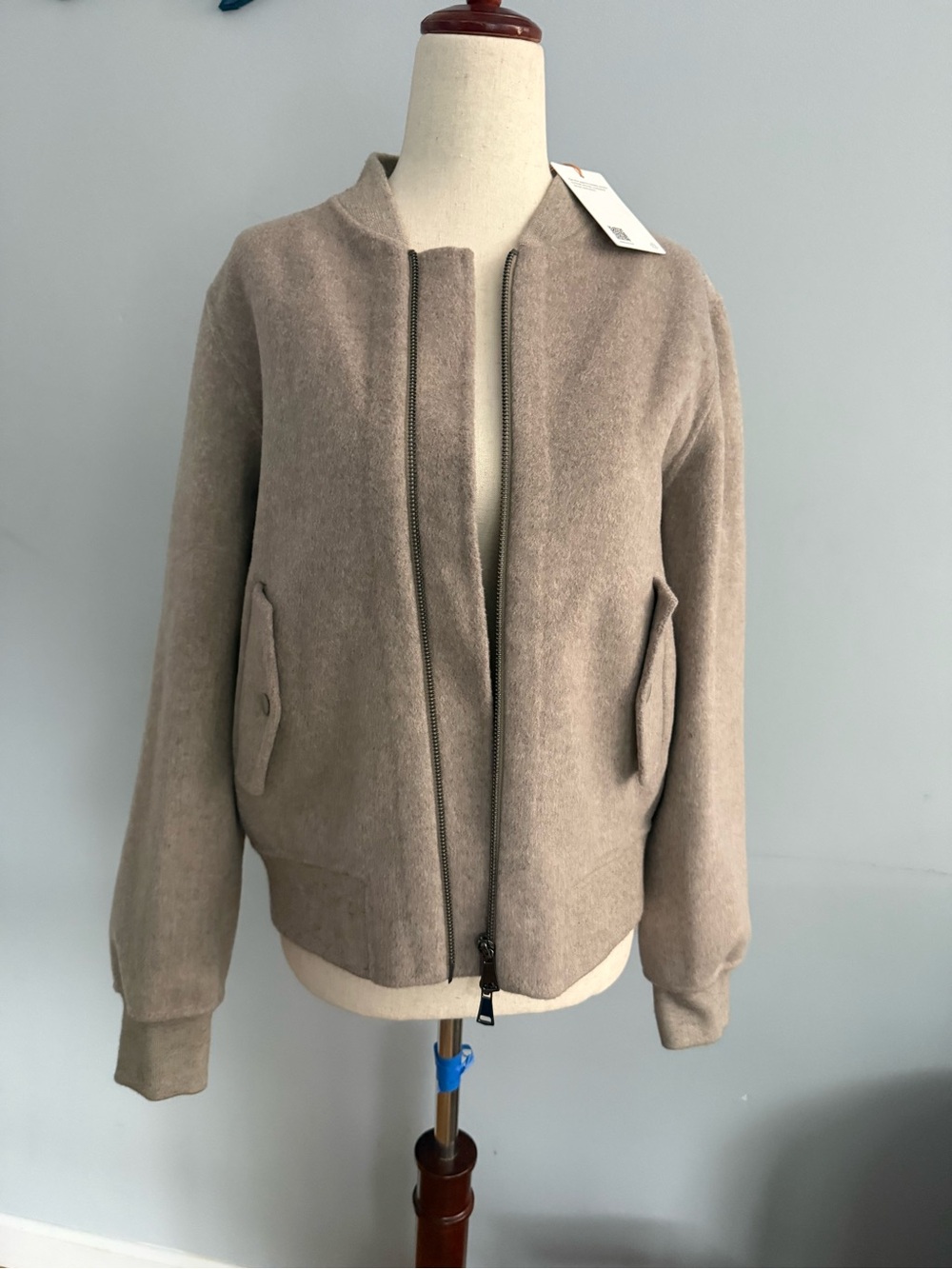 Quince Merino Wool Bomber Jacket in Taupe M - Picture 4 of 7